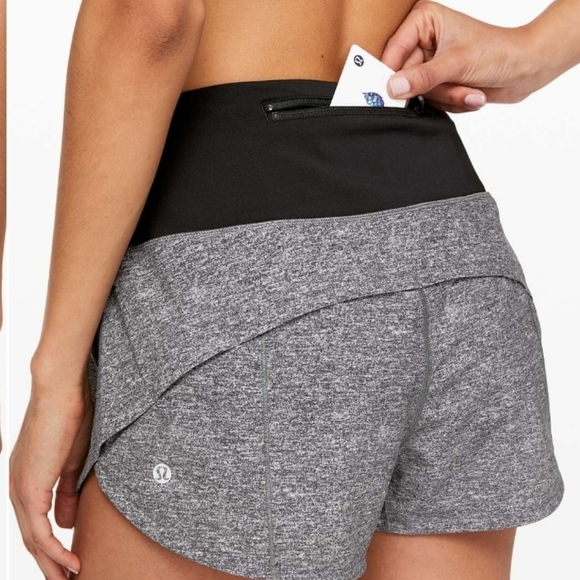 Lululemon Speed Up Short High-Rise *2.5"Heather Lux Multi Black, size 6 - Picture 3 of 6